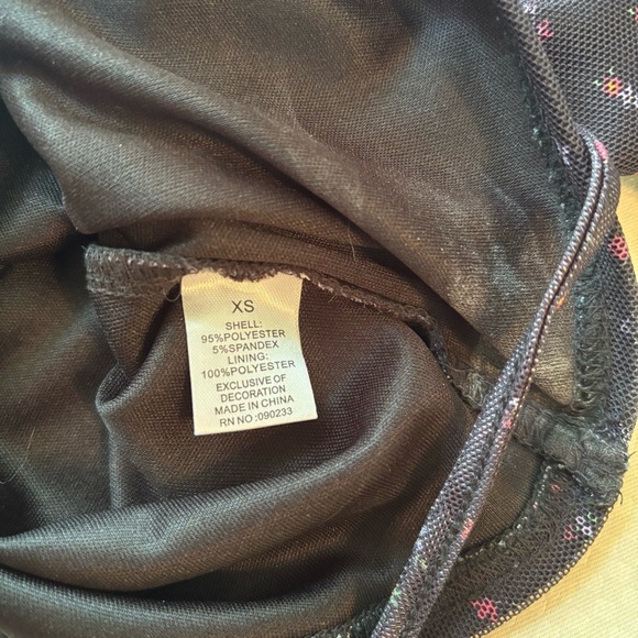 Me to We Black Floral Wrap Blouse with Puff Sleeves - Picture 4 of 5